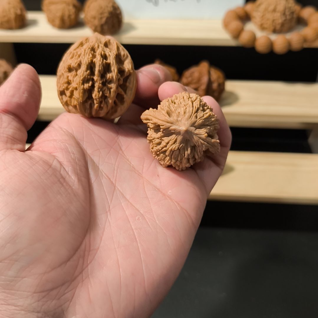 吊坠文玩核桃40虎头