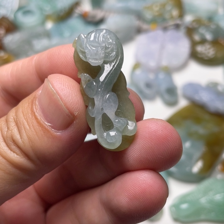 翡翠吊坠(不含链)未镶嵌