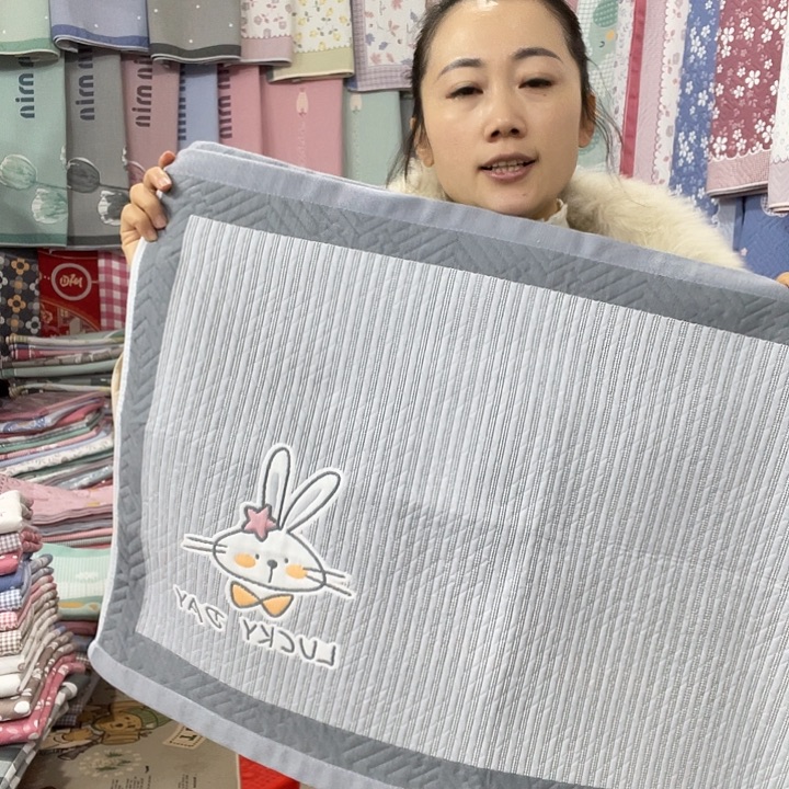 棉特价促销灰色竖条兔