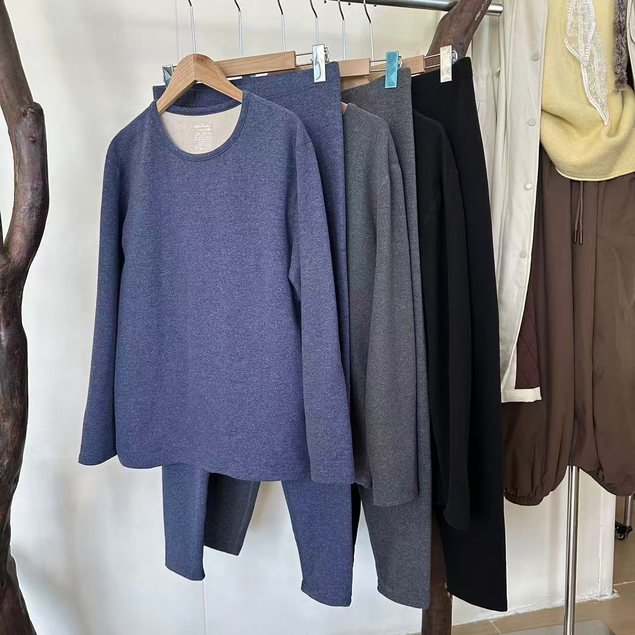 33推荐 BNK#7004 日系男士保暖衣  2025-12-22