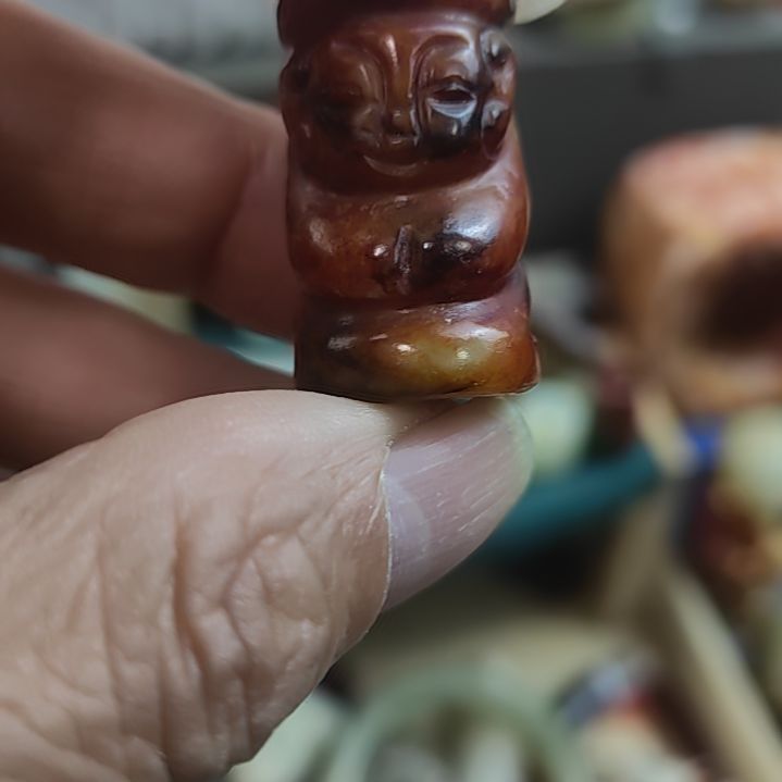 和田玉（糖玉）未镶嵌挂件