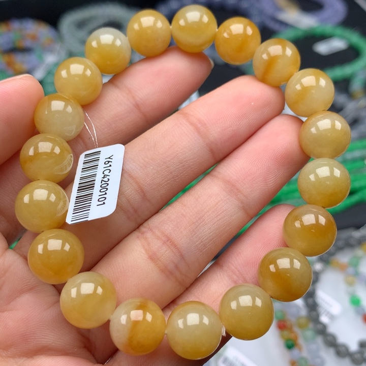 翡翠手镯未镶嵌卡