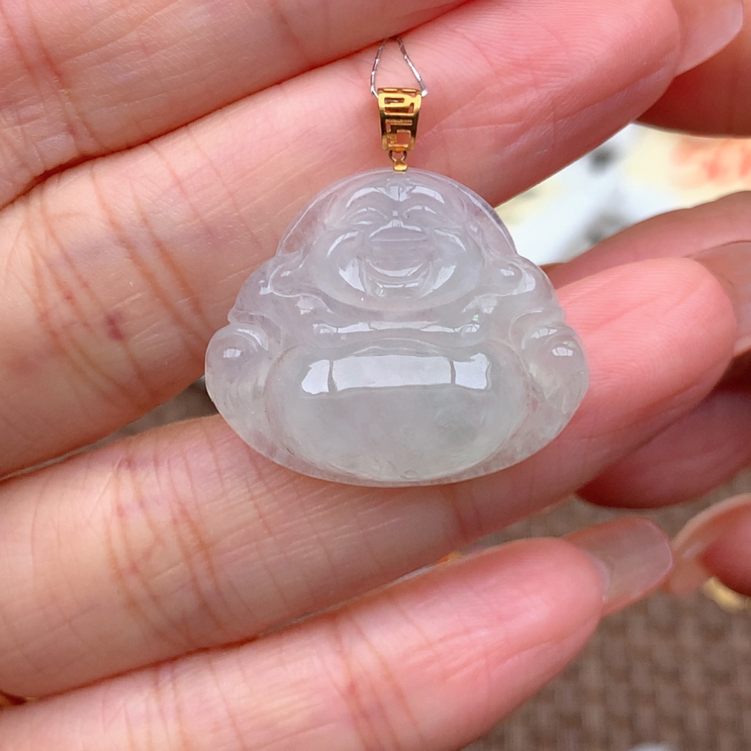 18K金镶嵌挂件翡翠