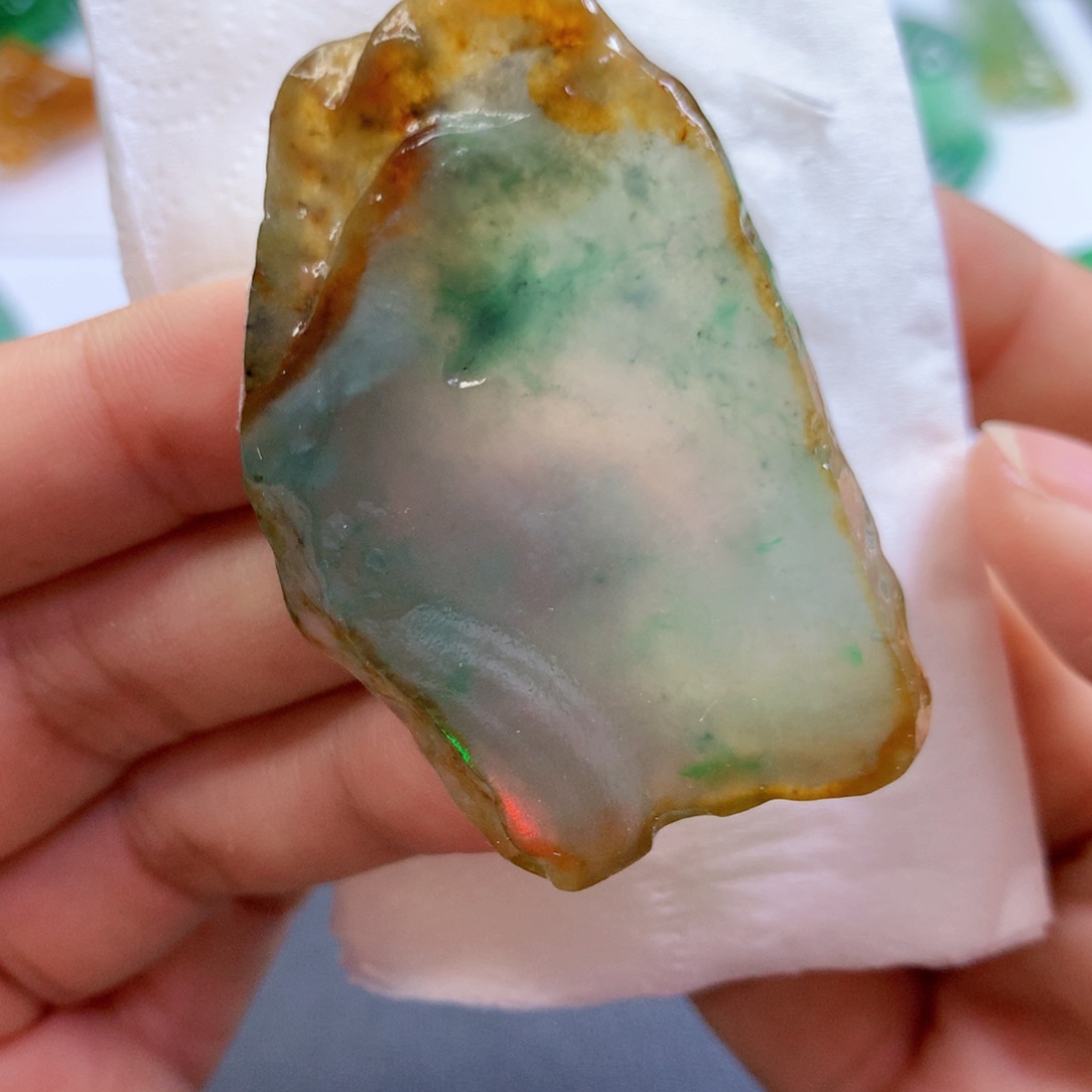 【闪购商品】翡翠吊坠(不含链)未镶嵌