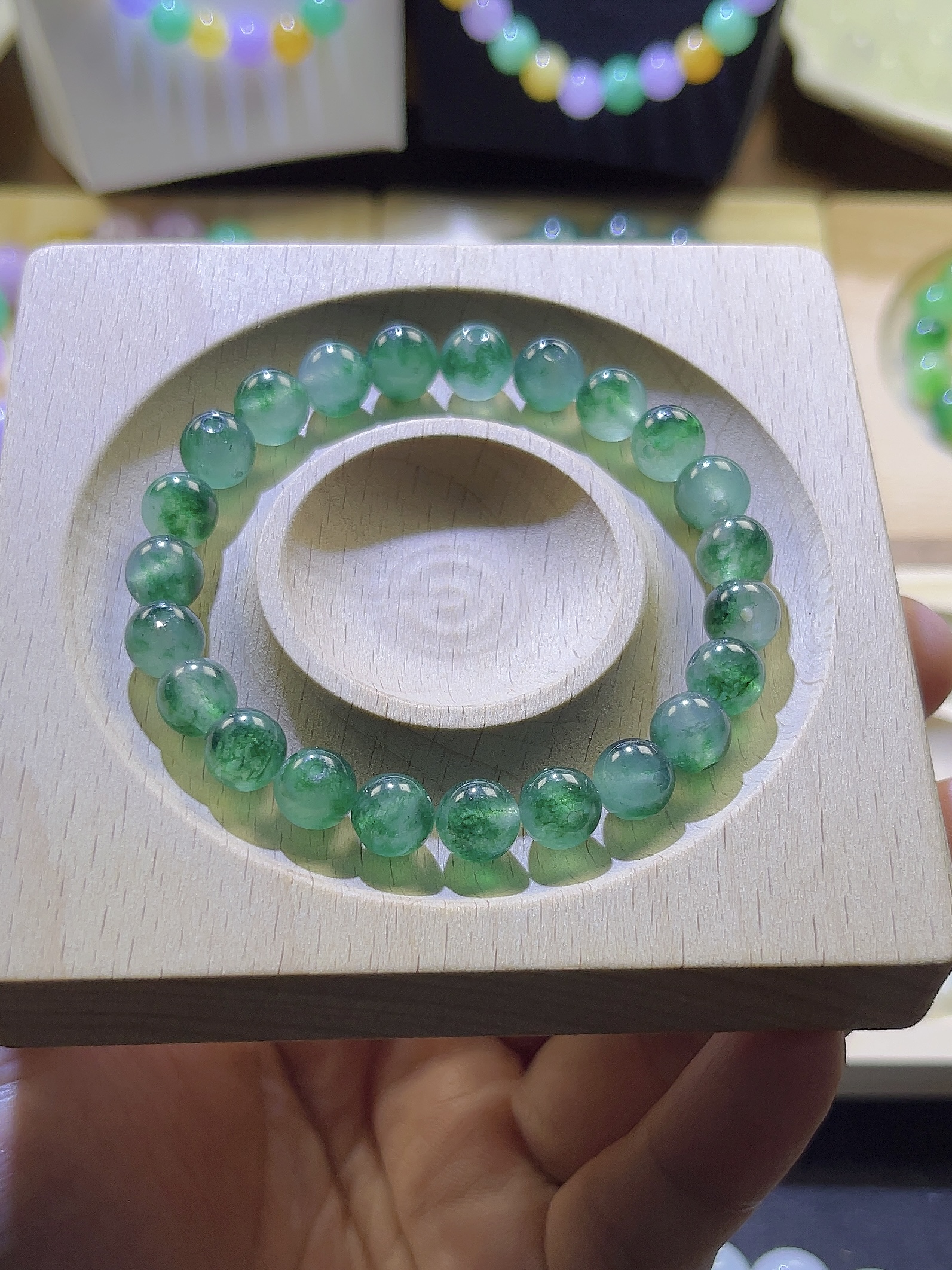 正品卡8MM缅A玻飘兰绿花珠子多样性发一（PV008)