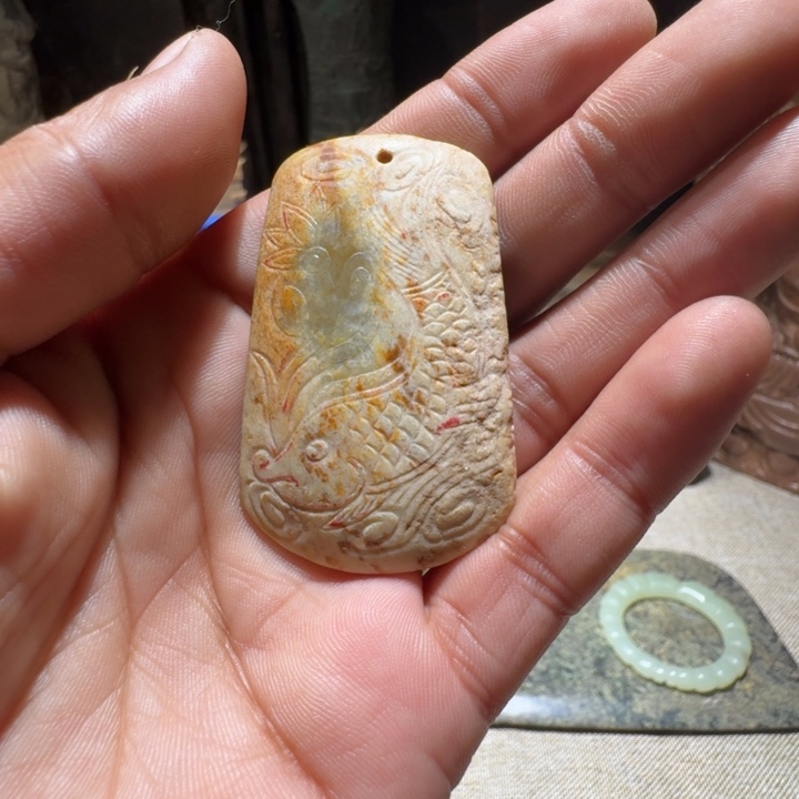 和田玉（糖玉）颈饰未镶嵌皮*