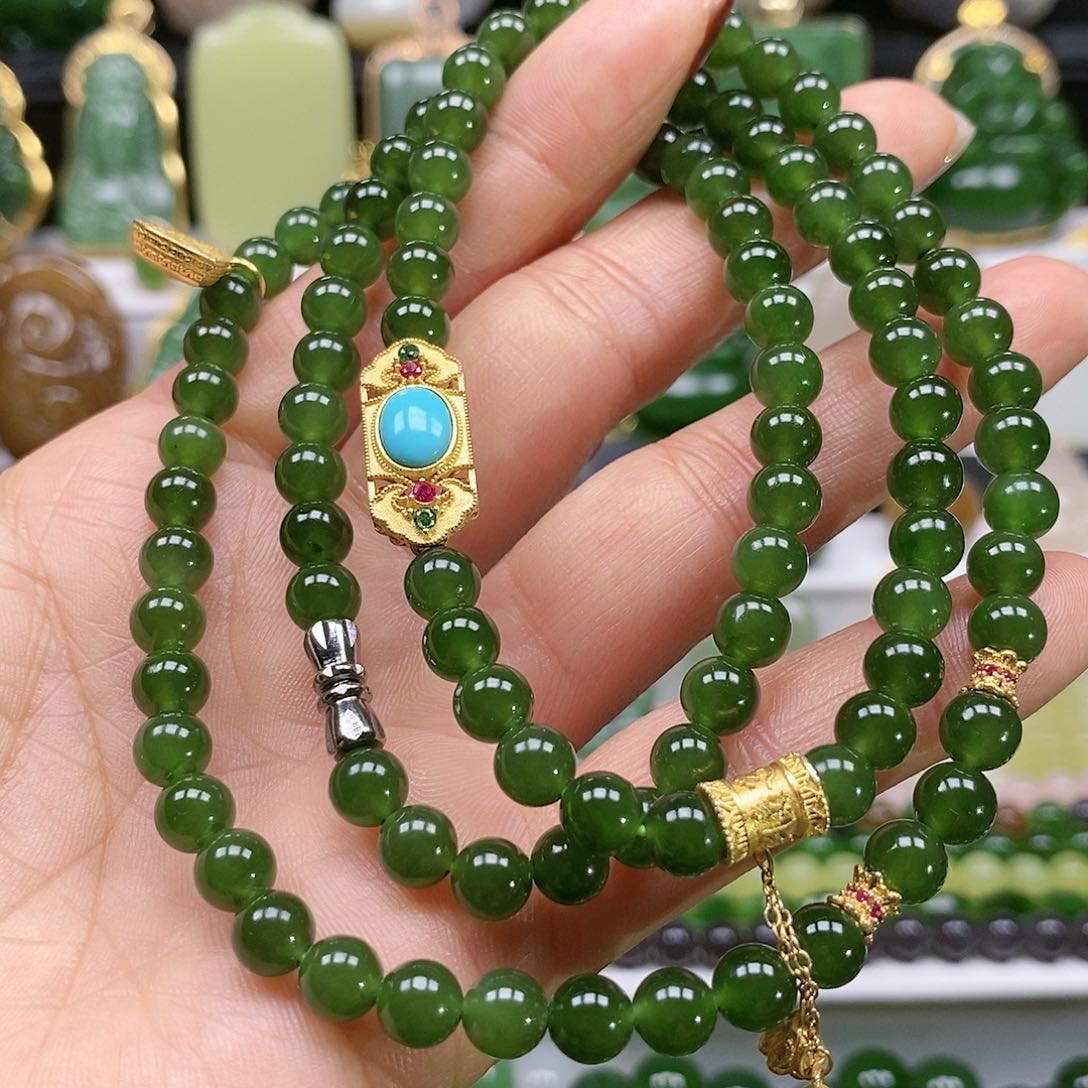 和田玉颈饰未镶嵌