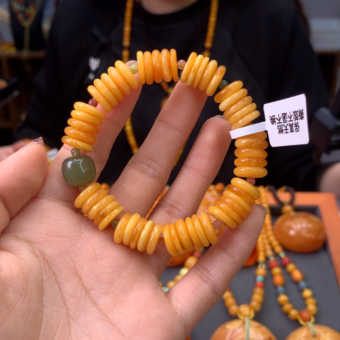 蜜蜡手串未镶嵌天然