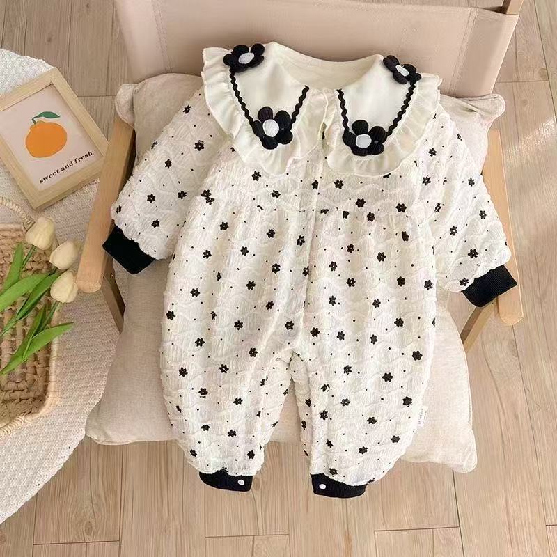 婴儿衣服冬装女宝宝保暖夹棉连体衣加绒超萌满月公主风秋冬款哈衣