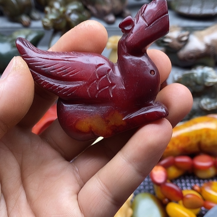 未镶嵌蛇纹石玉颈饰