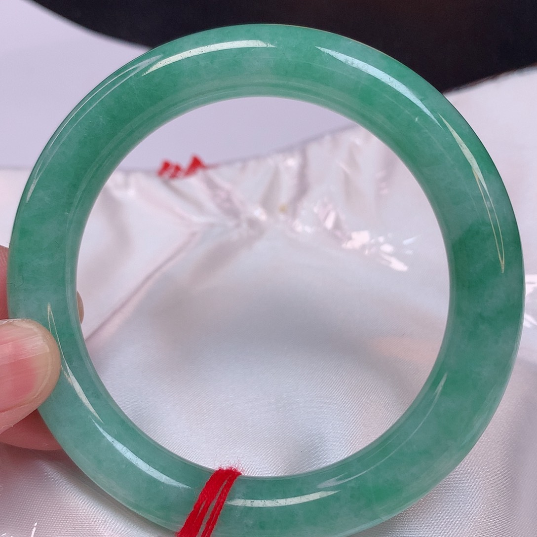 翡翠手镯未镶嵌安*58 翡翠手镯