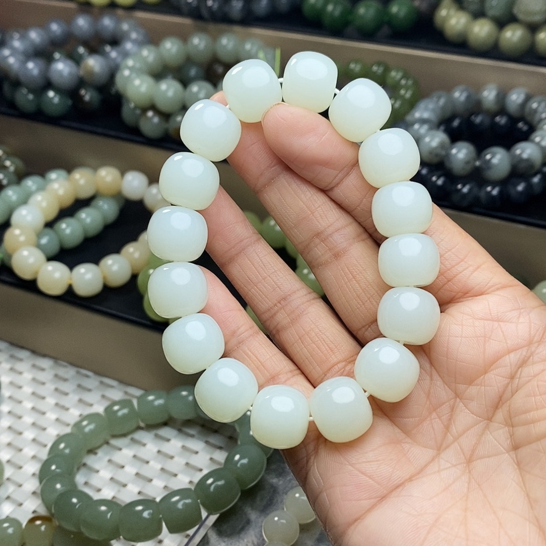 落***根和田玉未镶嵌手链卡14