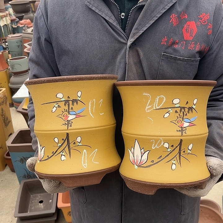 紫砂紫砂花盆和小