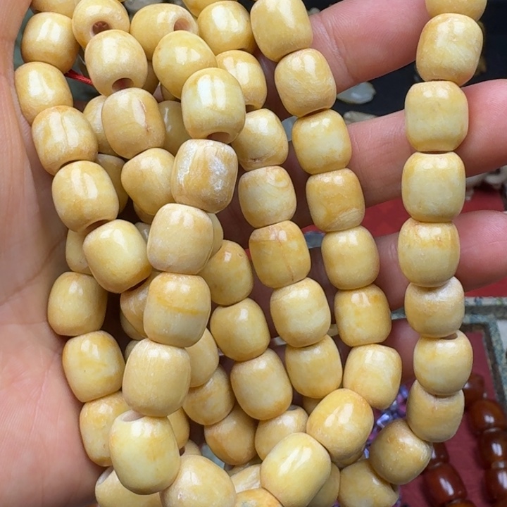 雨***主手链未镶嵌和田玉（糖玉）