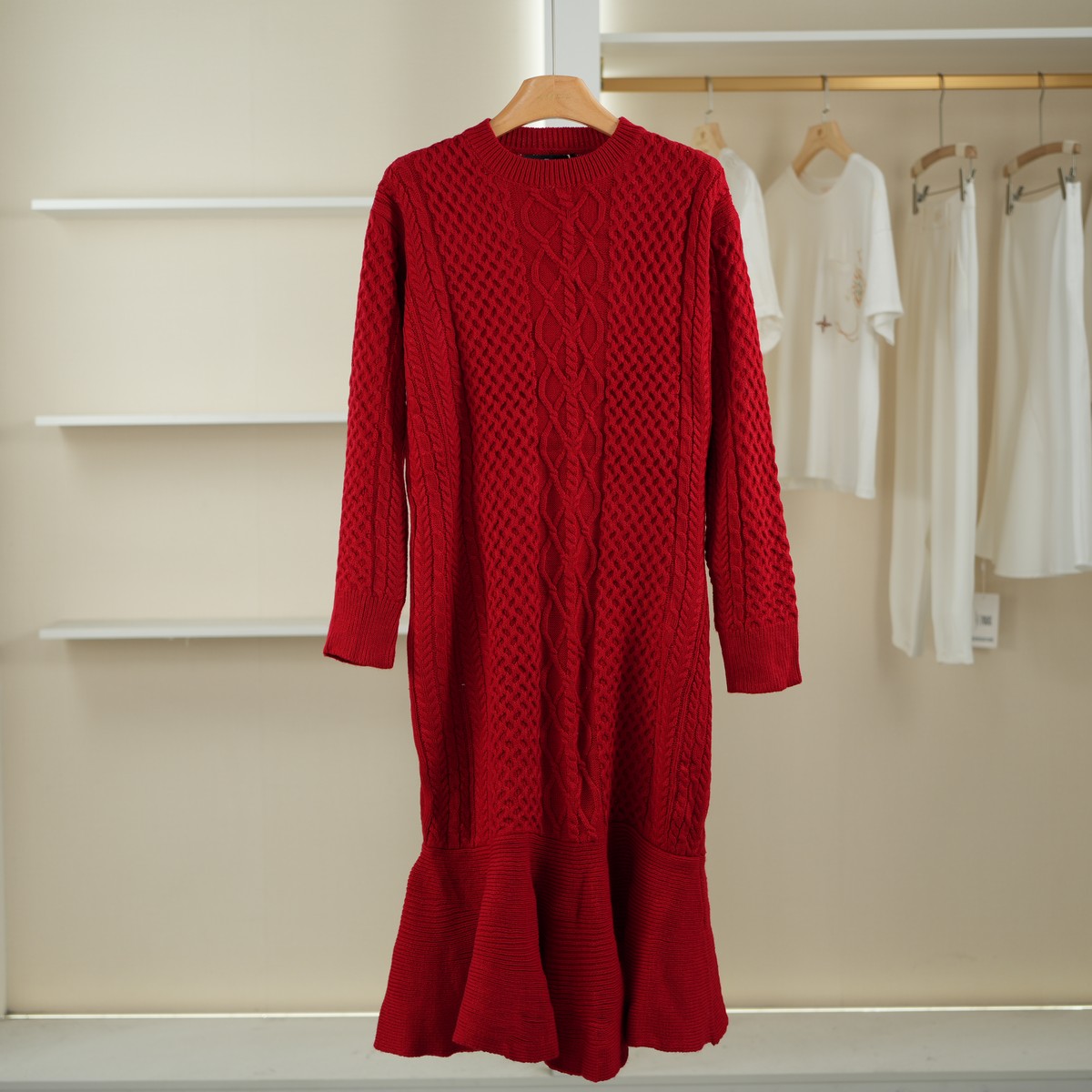 麦迪尚品【达】51213456 简约时尚针织连衣裙秋冬女装专柜撤柜