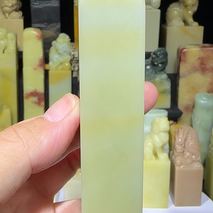 青田石头顶皮丝漏价
