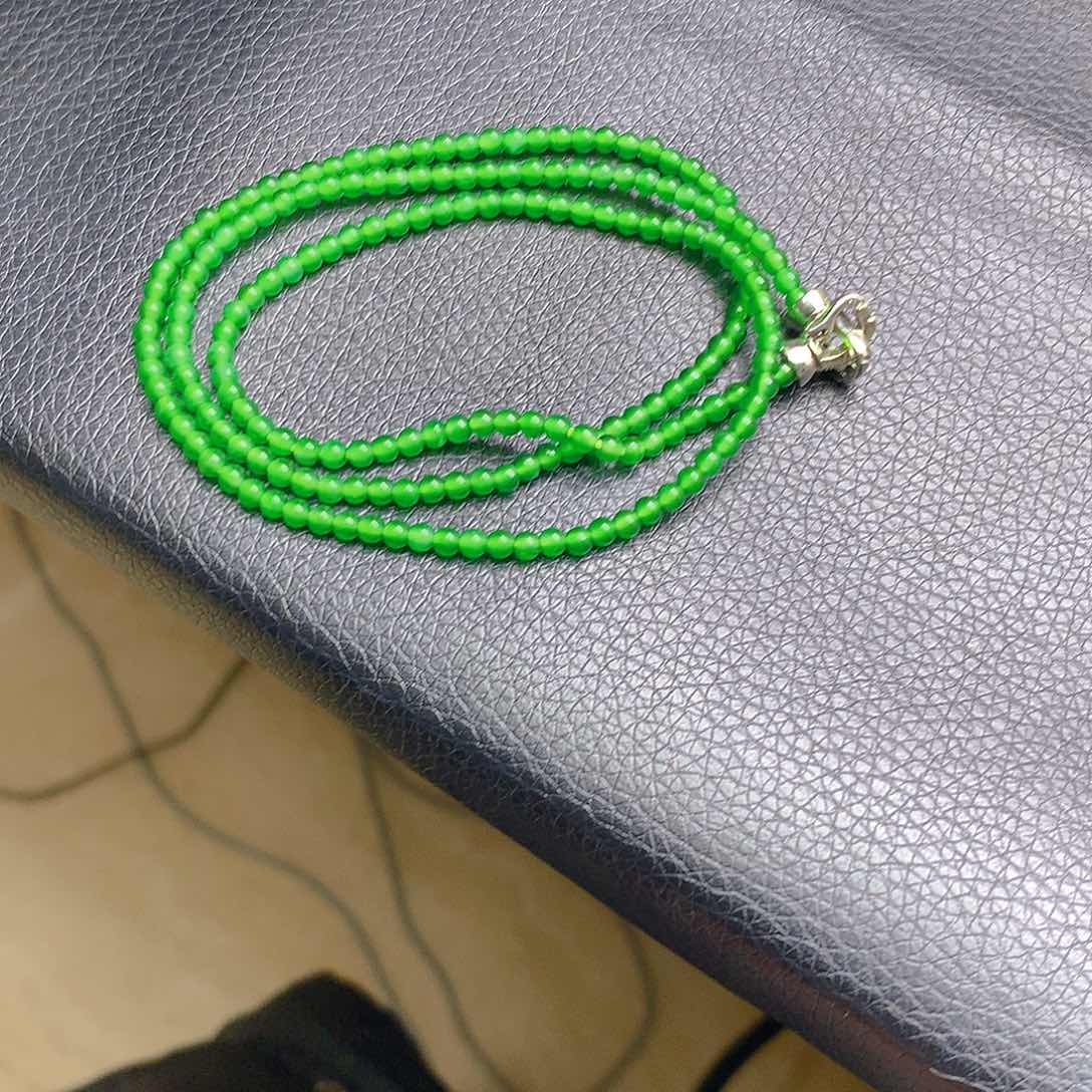 翡翠耳饰未镶嵌天然翡翠