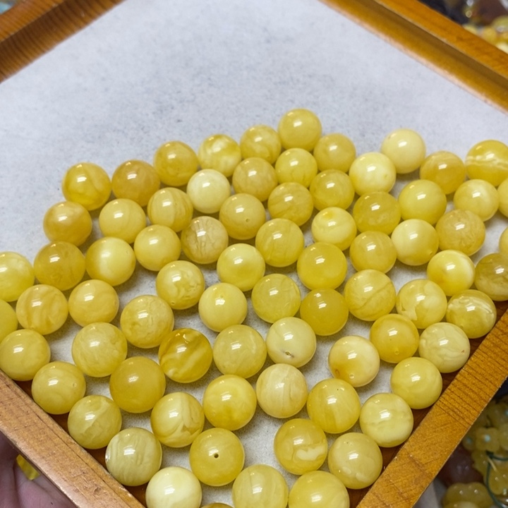 蜜蜡未镶嵌裸石多样性发货其一