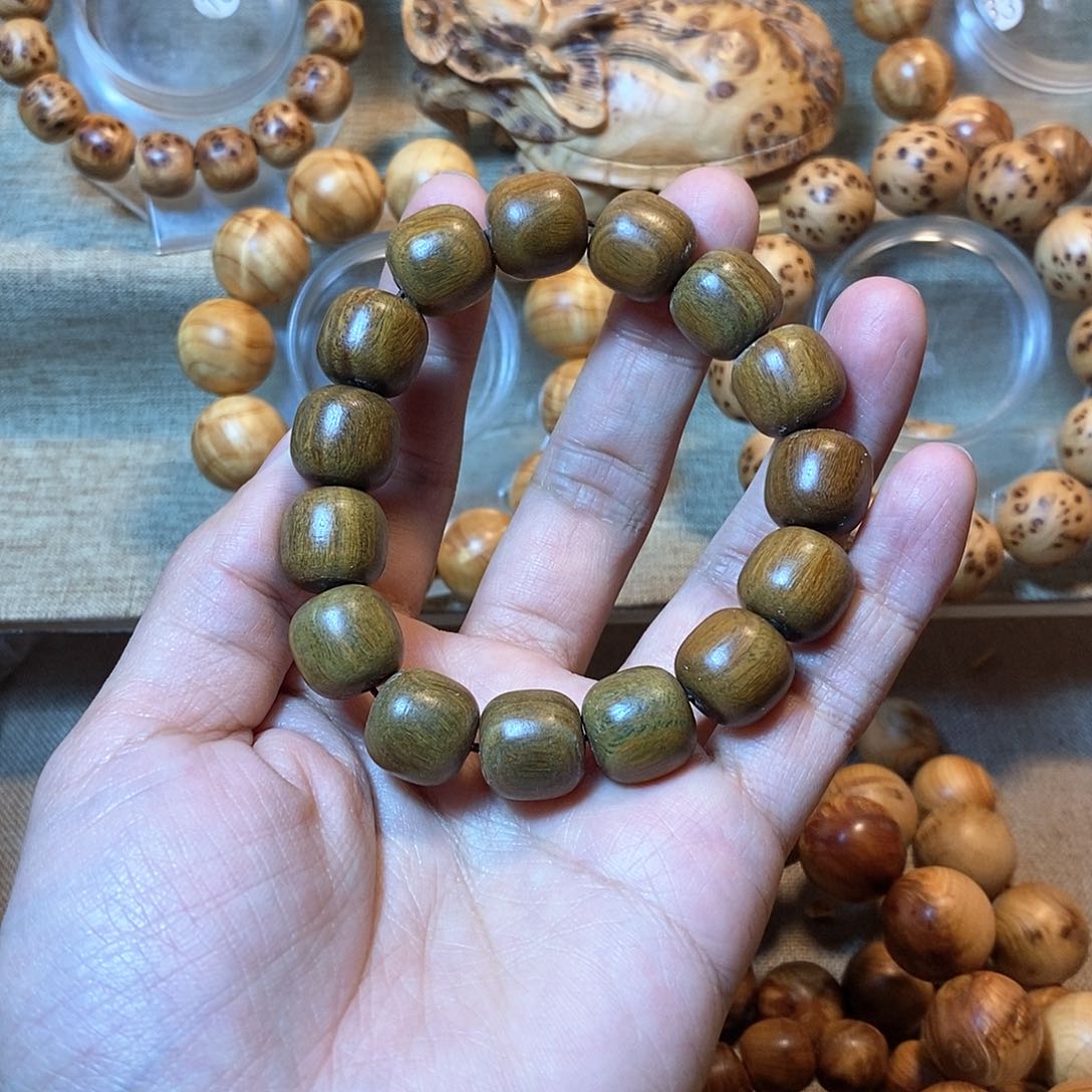 柏木（崖柏）绿檀老型1.5