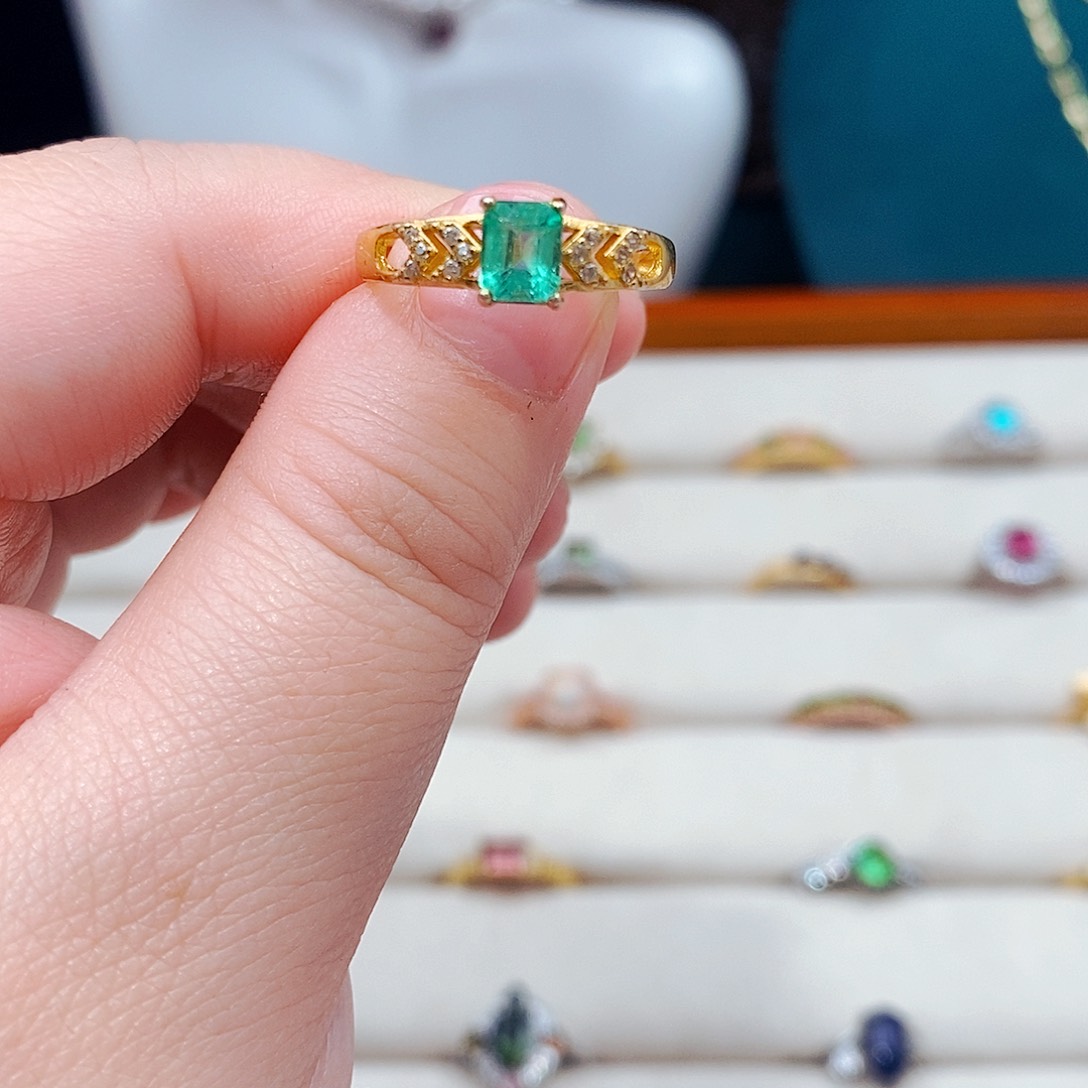 祖母绿戒指银S925镶嵌