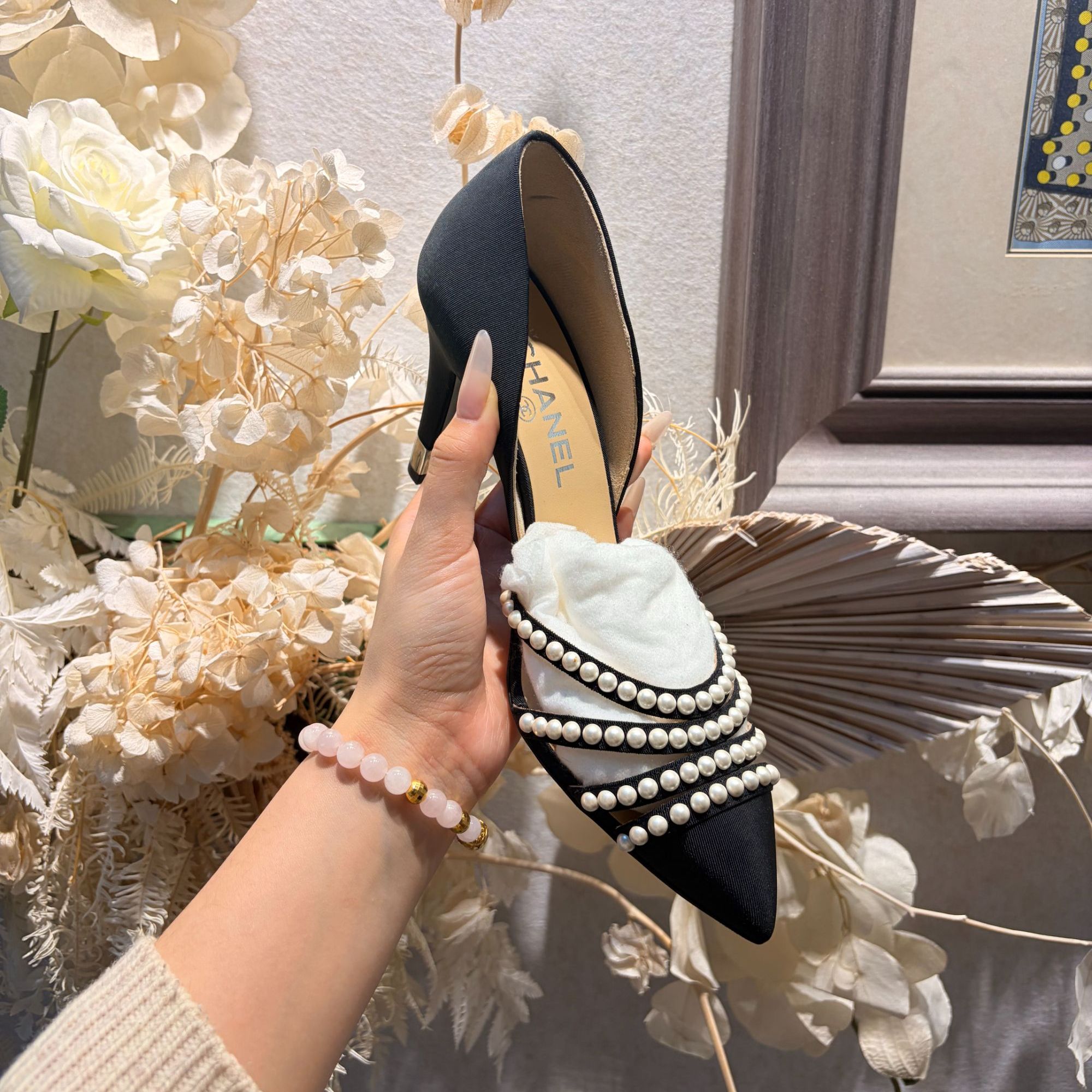 未使用 Chanel/香奈儿 香奈儿黑色珍珠尖头高跟 38