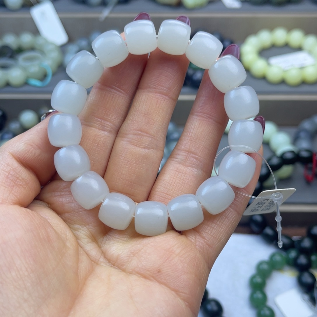 和田玉手链未镶嵌