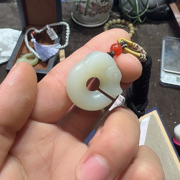 未镶嵌和田玉挂件