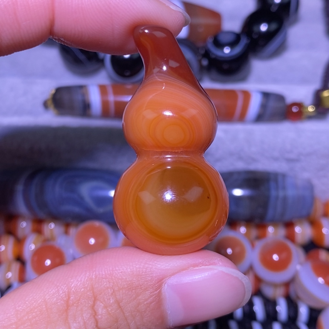 玛瑙/玉髓未镶嵌颈饰