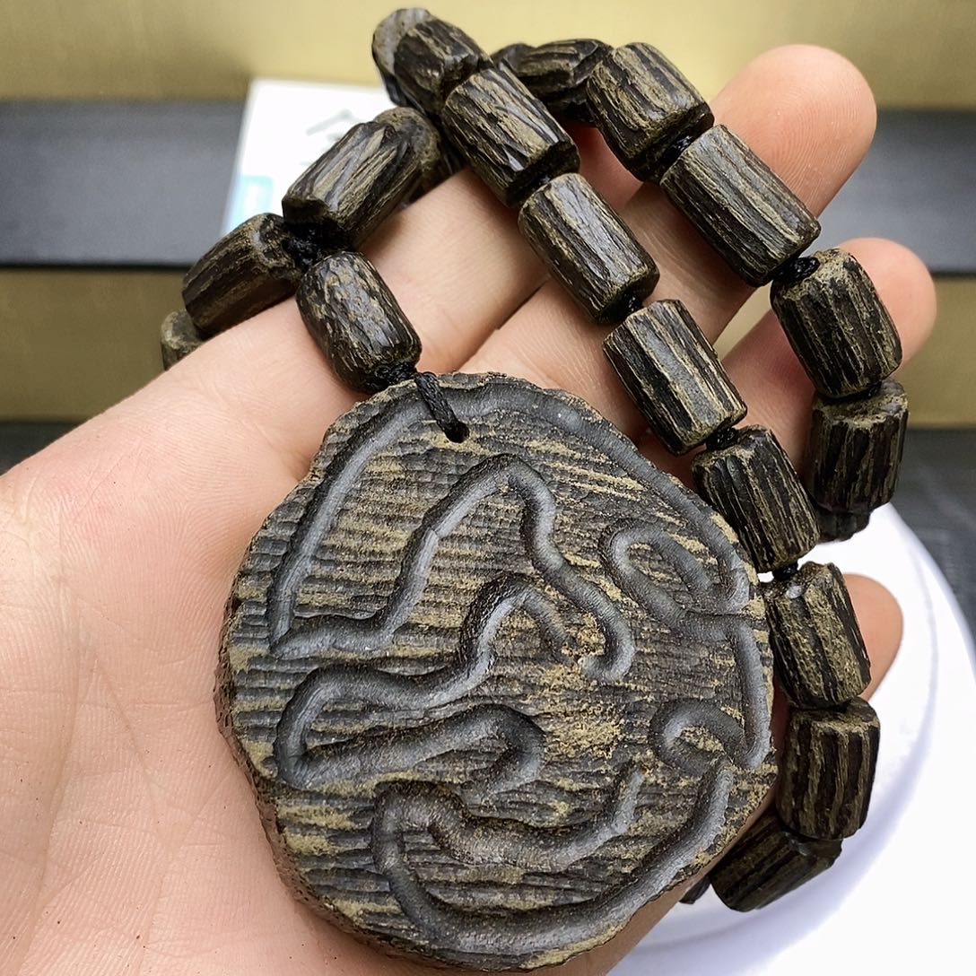 沉香沉香碎屑63海南虫漏