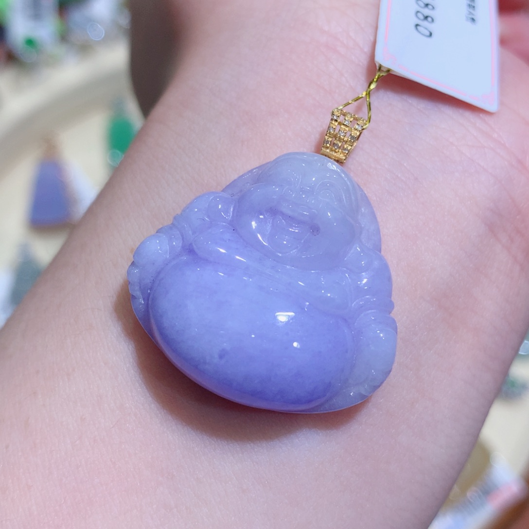 翡翠18K金镶嵌颈饰翡翠