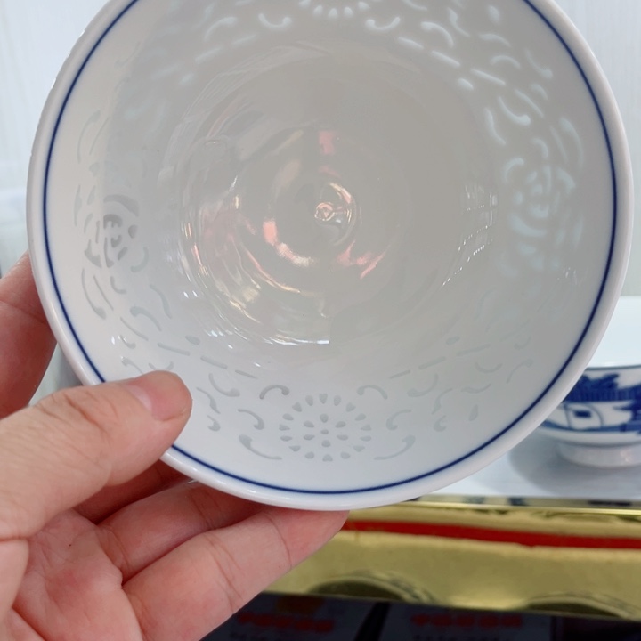 青花玲珑5寸饭碗满雕双福双线
