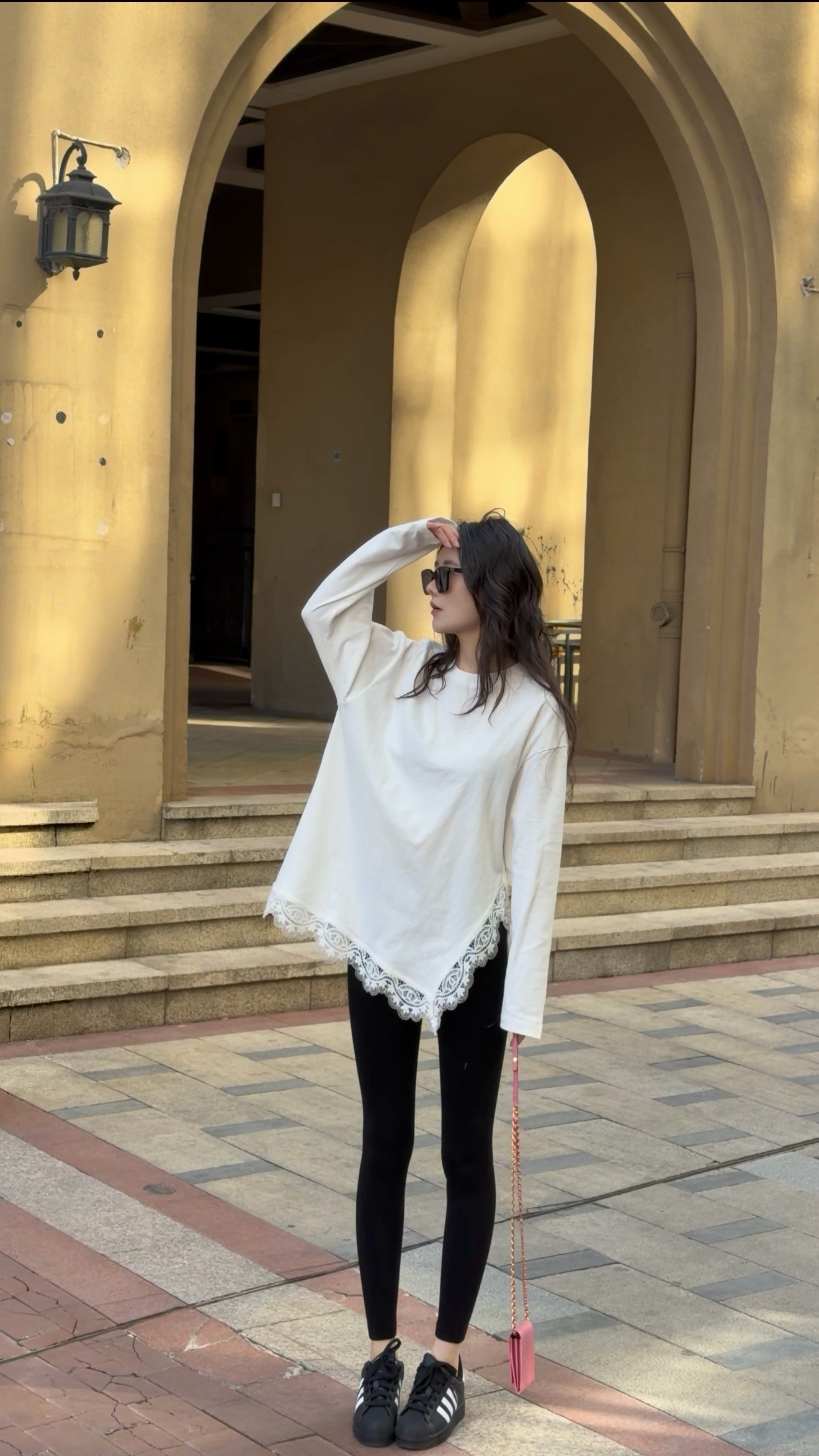  CHANGMEILI 加绒拼接蕾丝长袖T恤