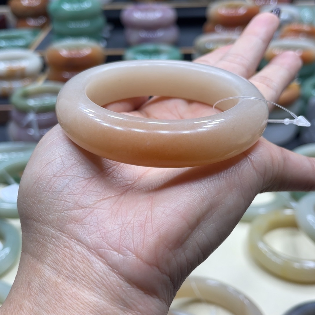 石英质玉手镯合金