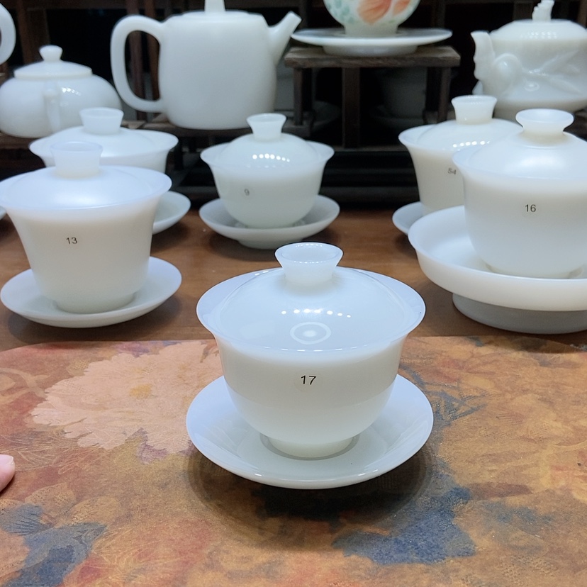 【闪购商品】不过也不是一句关心和鼓励而已笑了哈哈