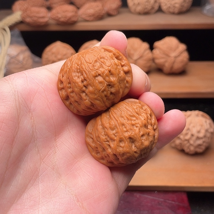 吊坠文玩核桃38边肚红皮全品铁锤37克