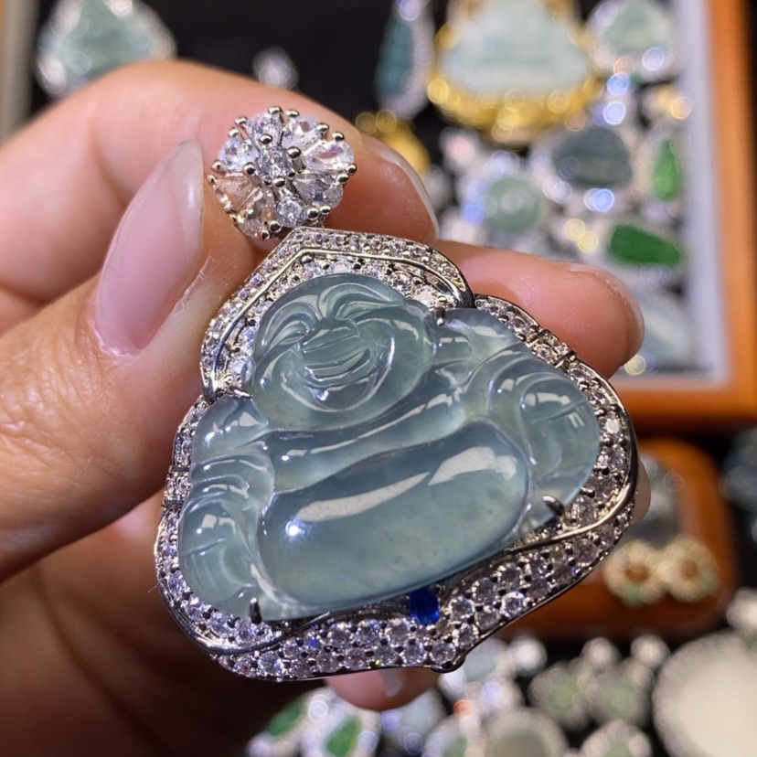 【闪购商品】翡翠颈饰未镶嵌天然