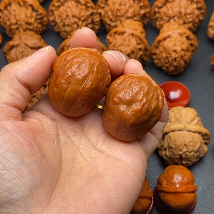 【闪购商品】文玩核桃把件西****组玉蝉