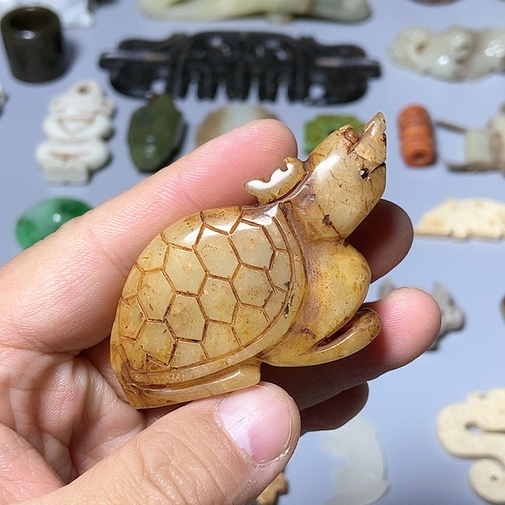 和田玉未镶嵌颈饰20