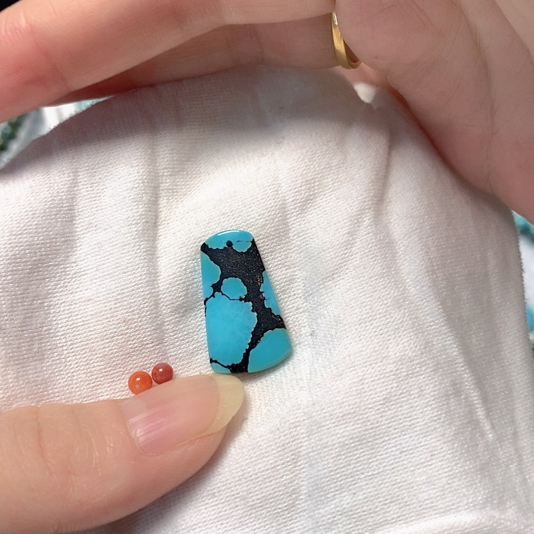 南红玛瑙未镶嵌珠宝奇石