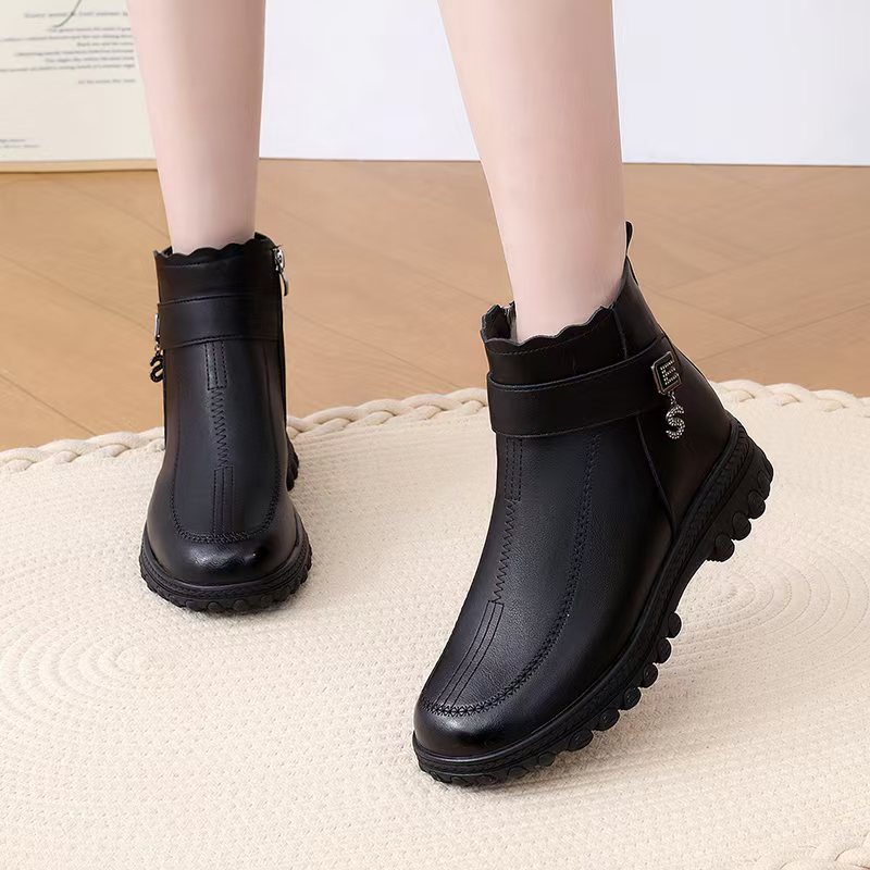 欧凯奇冬季新款厚底羊羔绒妈妈鞋保暖真皮雪地靴#899