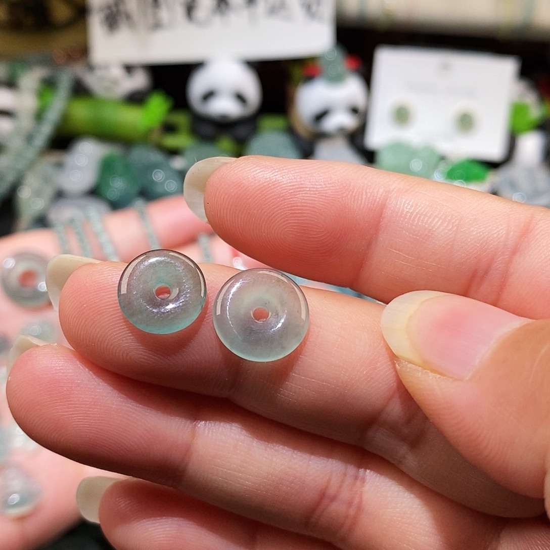 翡翠未镶嵌颈饰小平安扣一对