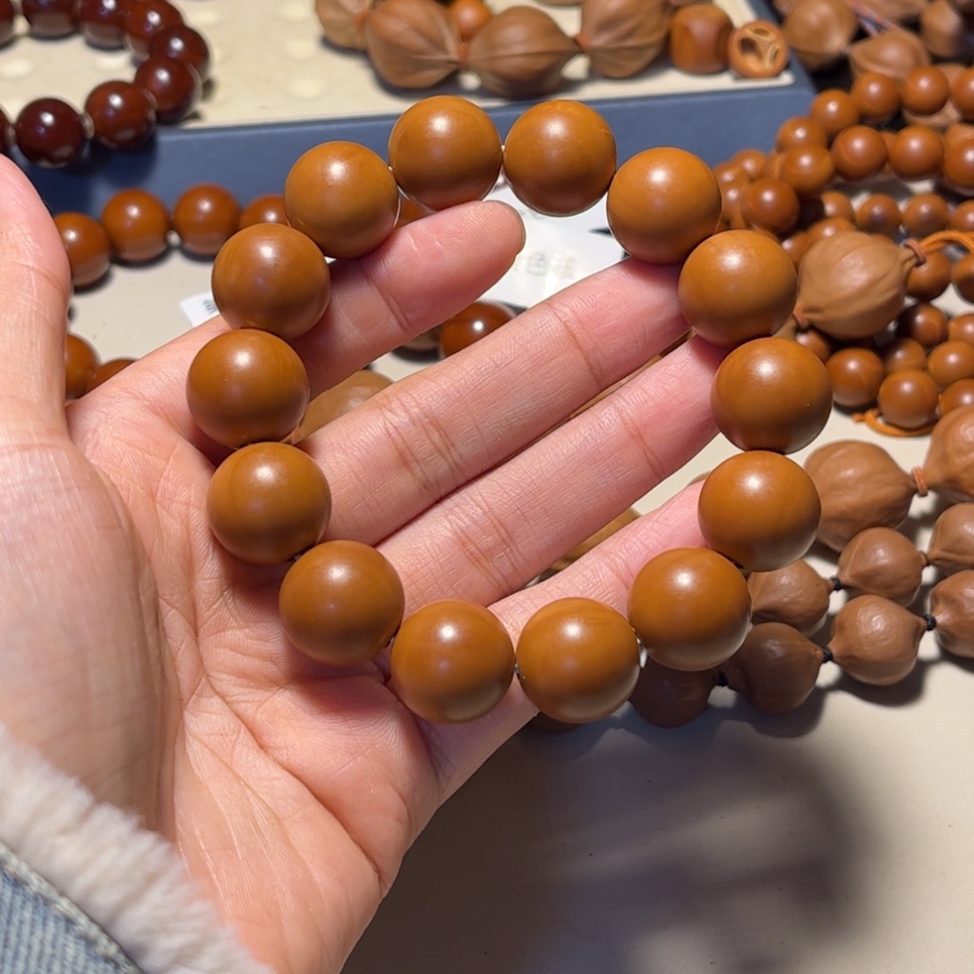 橄榄核手串/手链1.68精品铁核