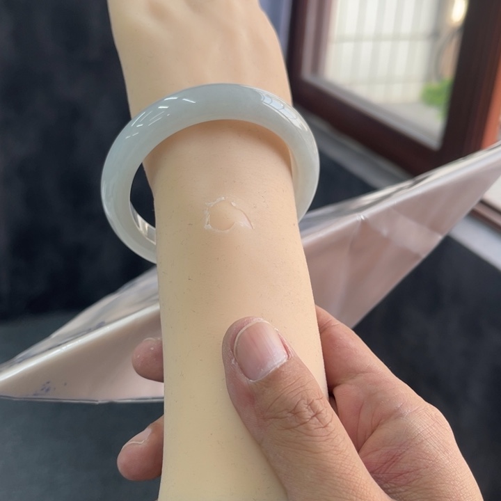 翡翠未镶嵌手镯未镶嵌翡翠