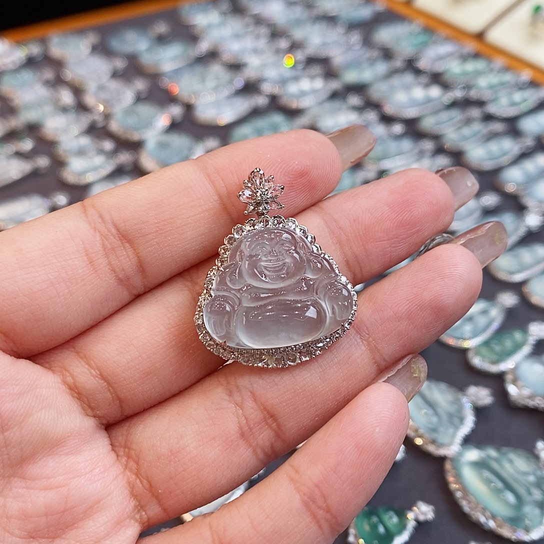 翡翠颈饰未镶嵌天然缅甸a货翡翠