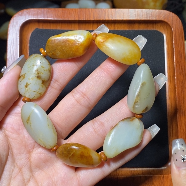 和田玉手链未镶嵌