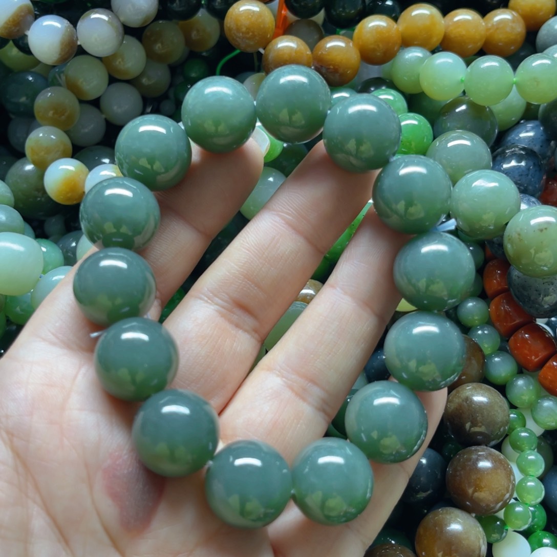 和田玉手链未镶嵌