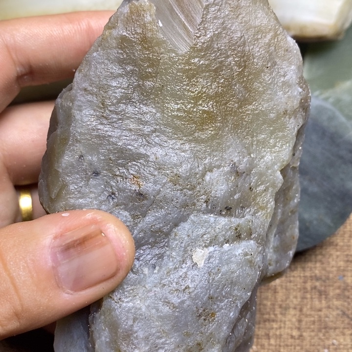 和田玉（糖玉）未镶嵌挂件