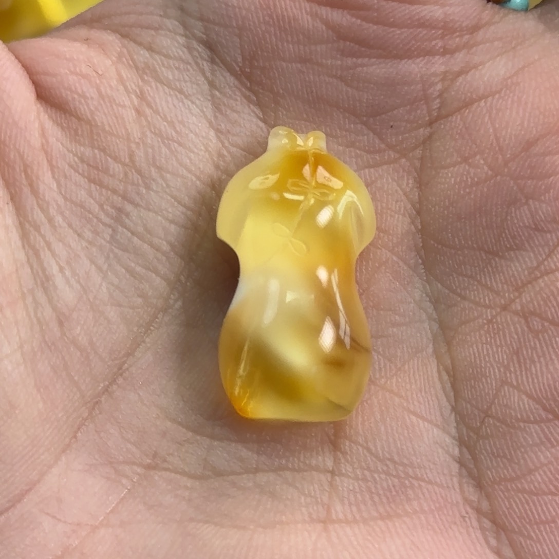 未镶嵌琥珀裸石沙*琥珀