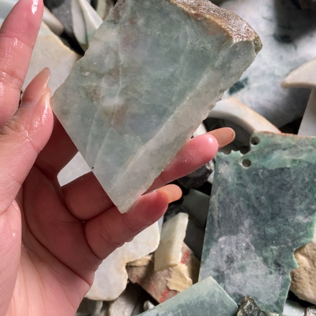 翡翠未镶嵌挂件天然翡翠