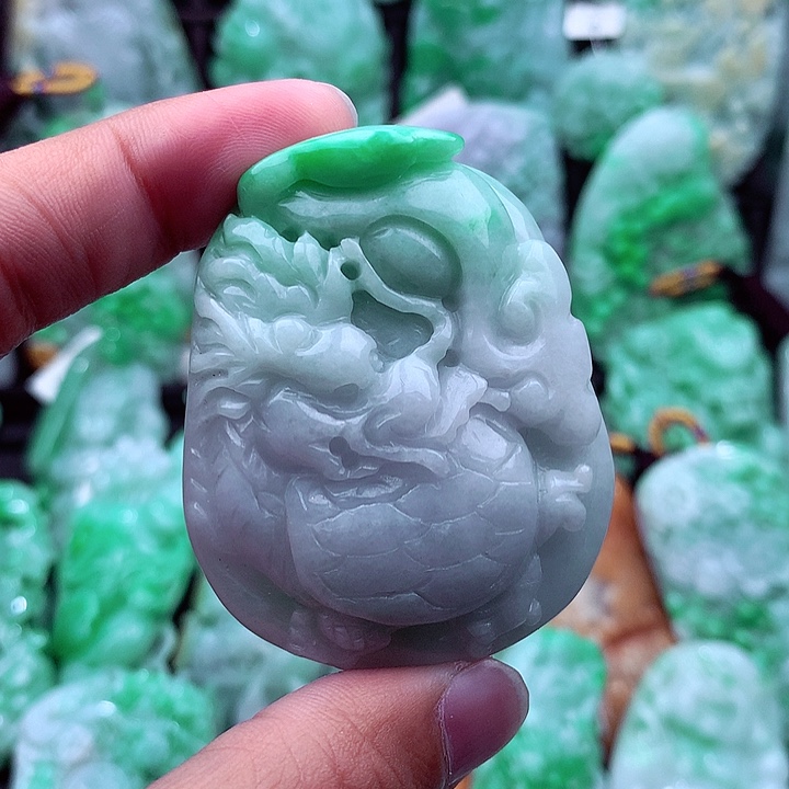 翡翠吊坠(不含链)未镶嵌